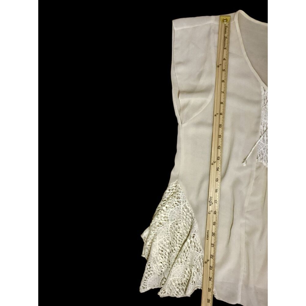 One World Women’s Silky Cap Sleeve Cream Boho Blouse Size S - Picture 3 of 5